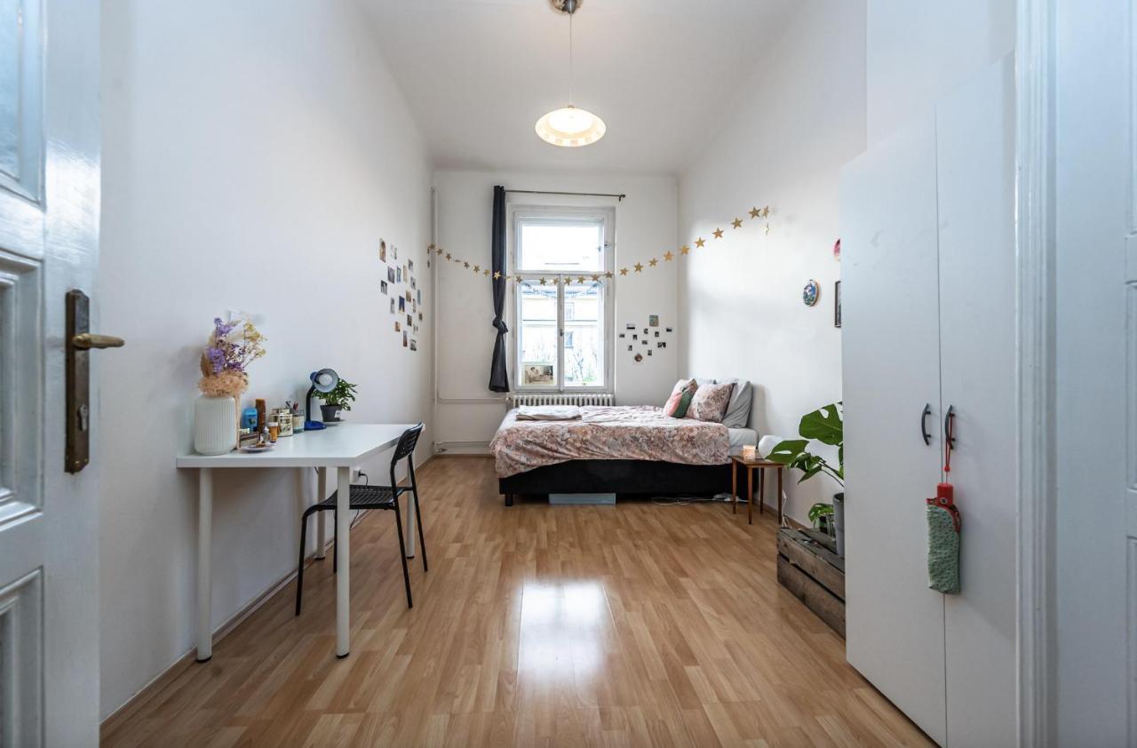 Legerova Apartments プラハ エクステリア 写真
