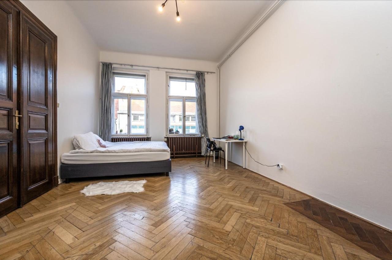 Legerova Apartments プラハ エクステリア 写真