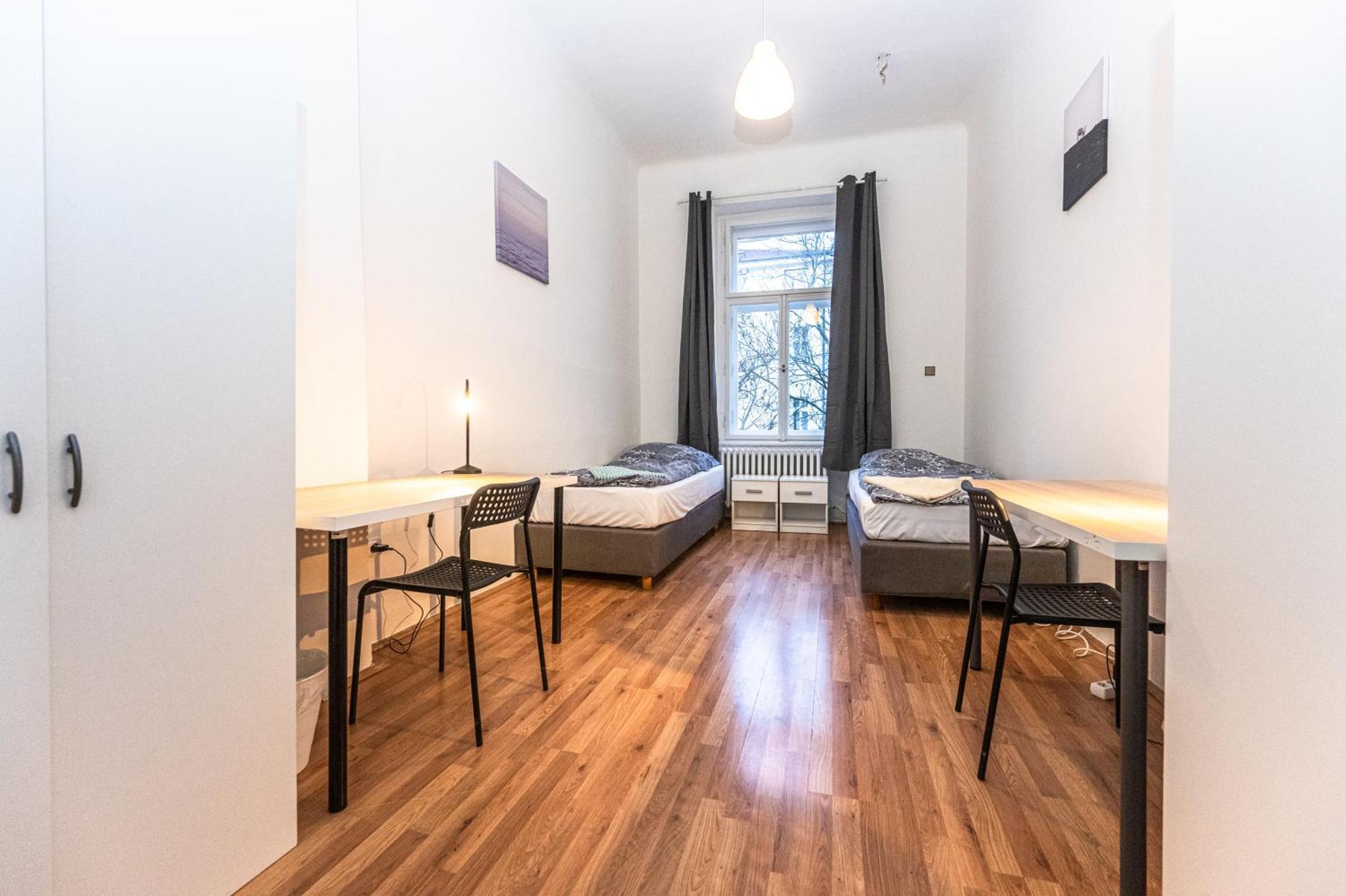 Legerova Apartments プラハ エクステリア 写真
